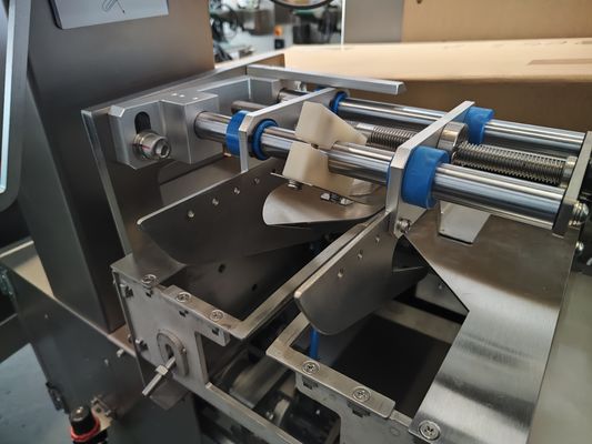 Frozen Food Pillow Packing Machine For Production Capacity 25-100 Packs/Min